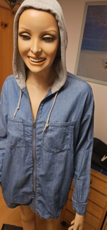 DIVIDED Hemd/Hoodie Jeans-Look mit Kapuze Grösse 36