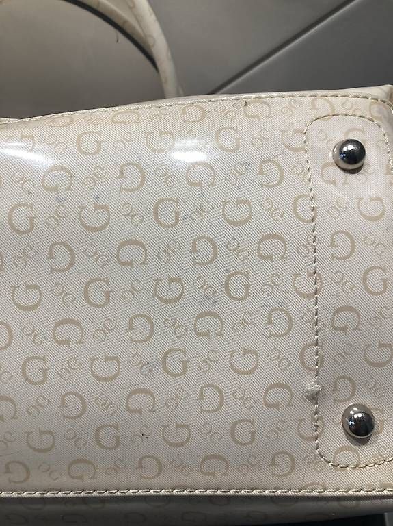 Guess Borse da donna: Guess Handtasche Large ungetragen – Nuovo (secondo la descrizione) da Dietikon venduto da natigi 4