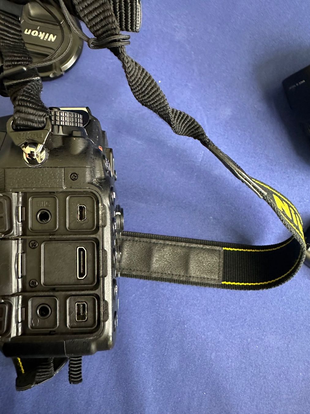 Nikon Fotocamera: Nikon D7100 Spiegelreflexkamera mit Objektiv – Usato da Liestal venduto da FuV01 6