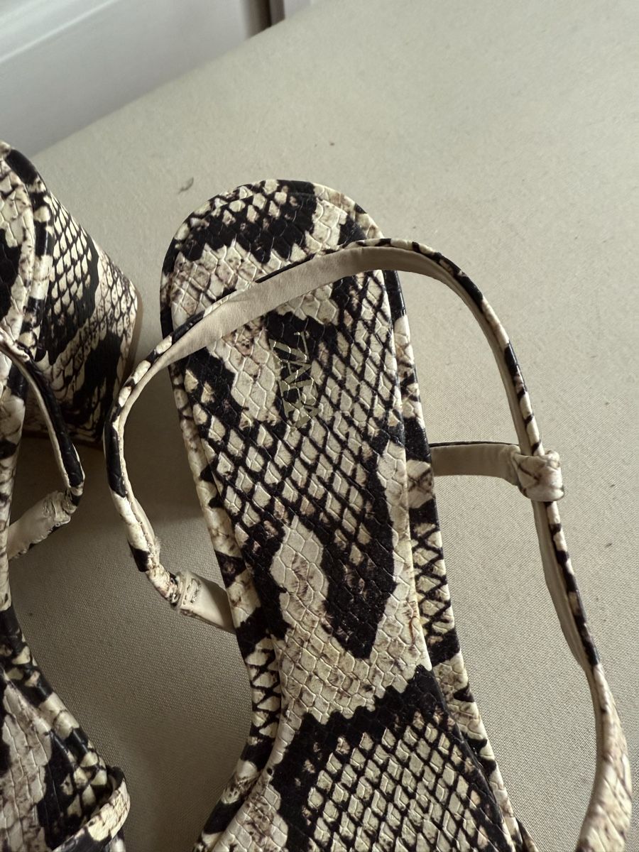 Zara Scarpe da donna: Zara Sandals Size 40 - New - Never Worn – Nuovo (secondo la descrizione) da Genève venduto da jul_5xsn 4