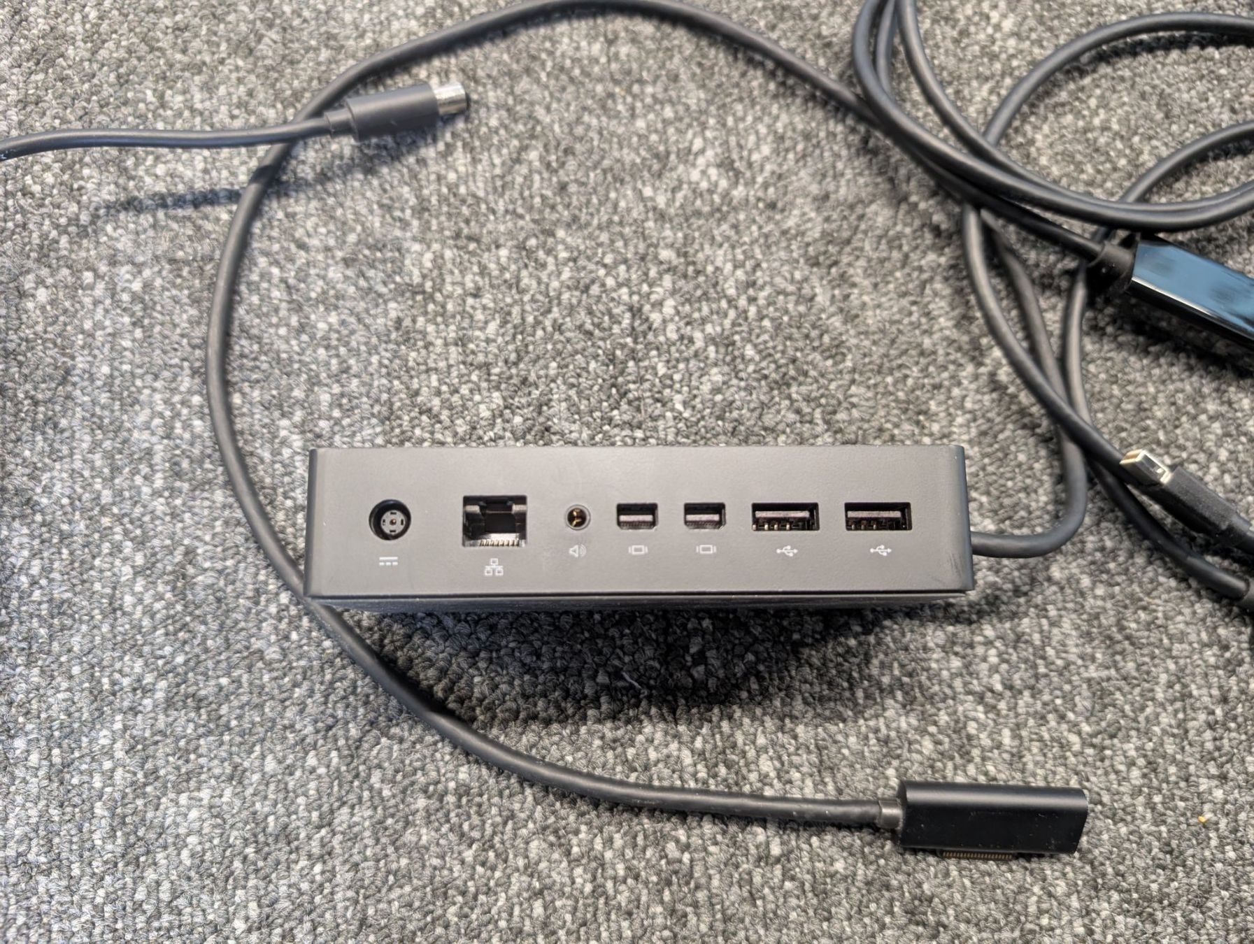 Microsoft Notebook: Microsoft Surface Book Win10 inkl. Dockingstation – Usato da Immensee venduto da MaFiFe94 6