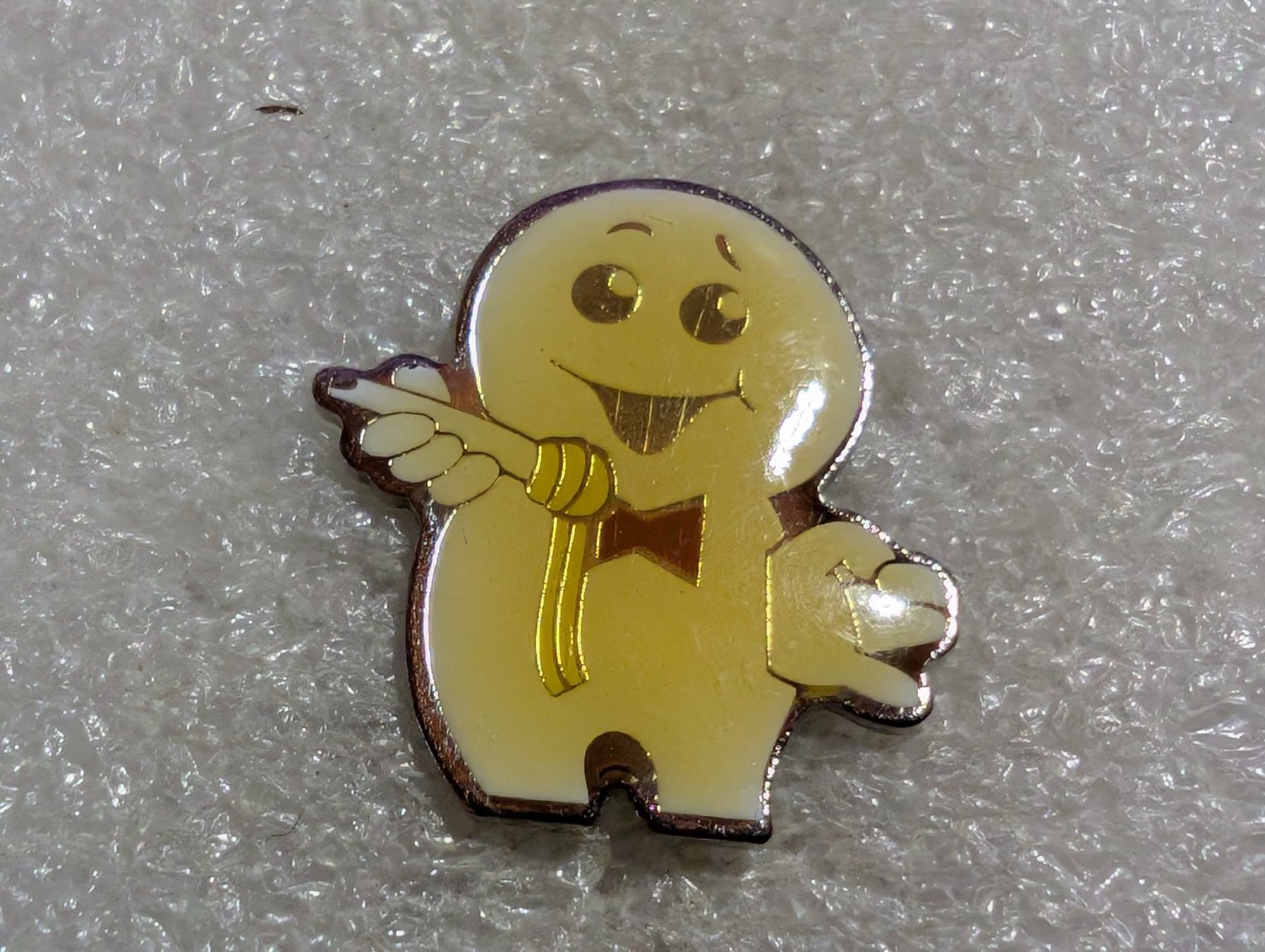 Placchette & Badge: Ansteckpin 104: Maga Bio – Usato da Oppligen venduto da Pin-Fall-Shop