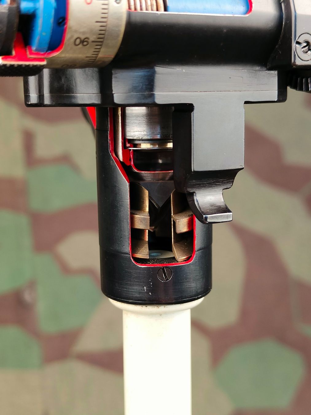 Schweizer Armee Uniformi: Richtaufsatz Schnittmodell zu Kanone – Usato da Bauma venduto da SwissMilitaria 7