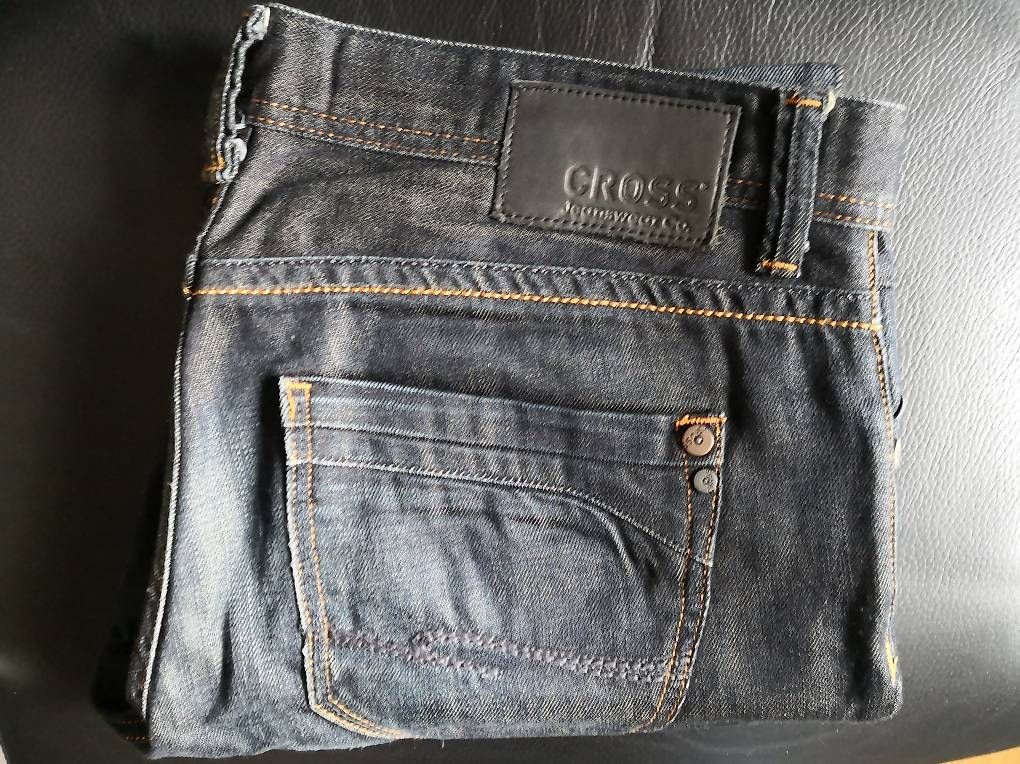 Jeans: CROSS Jeans gr. 34x34 – Nuovo (secondo la descrizione) da Dietlikon venduto da Alfie_CH