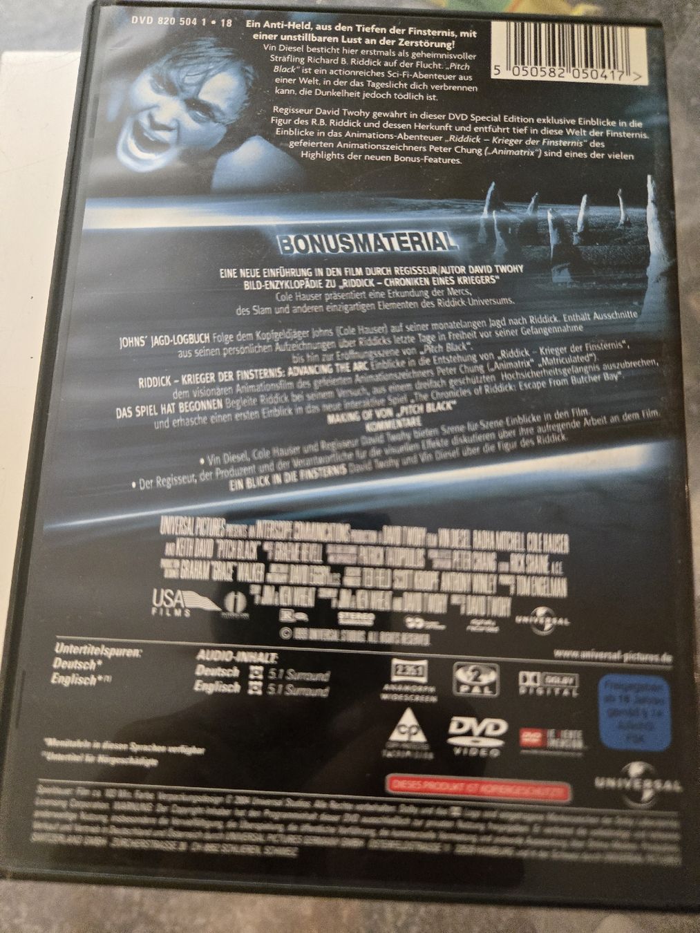 Tutti i DVDs: Pitch Black DVD – Usato da Bussigny venduto da Kfdlt 1