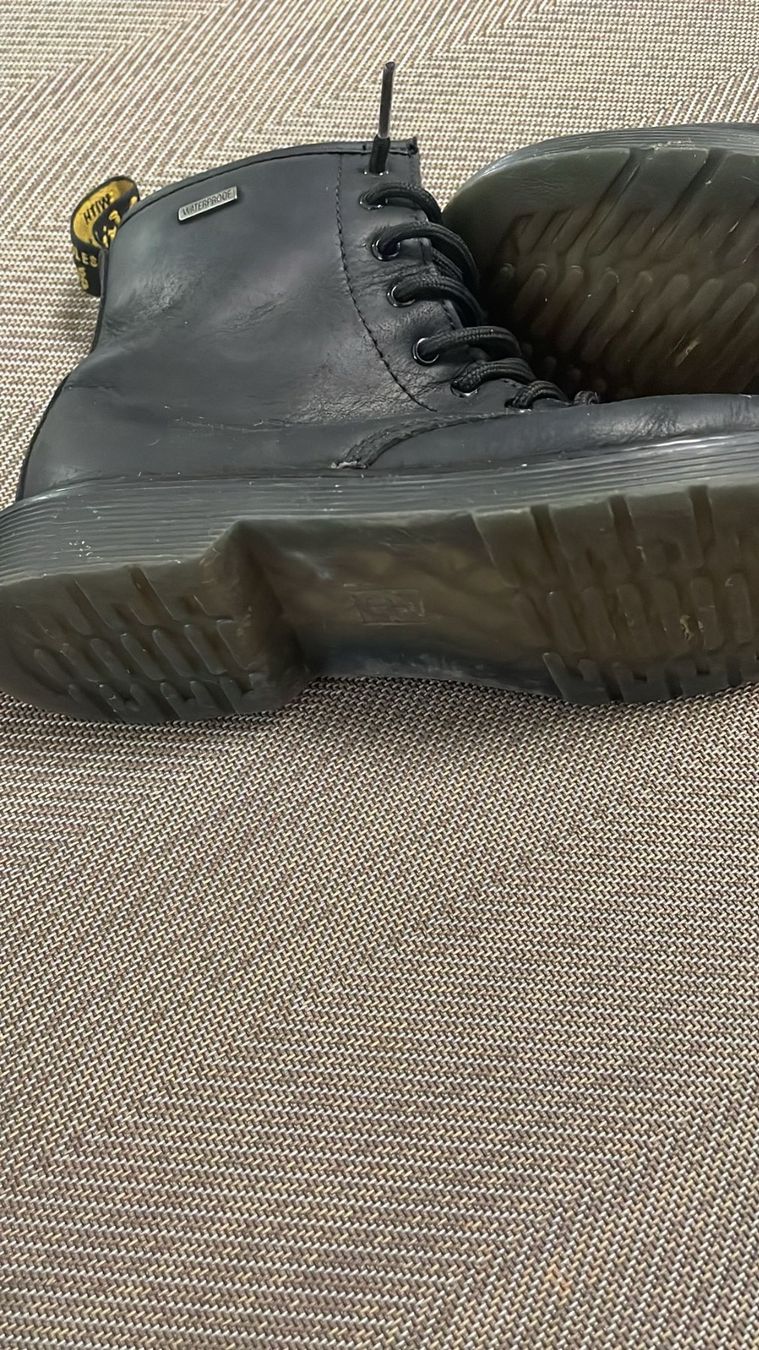 Dr. Martens Scarpe da uomo: Doctor Marten schwarz 36.5 – Usato da Ennetbaden venduto da rossy2312