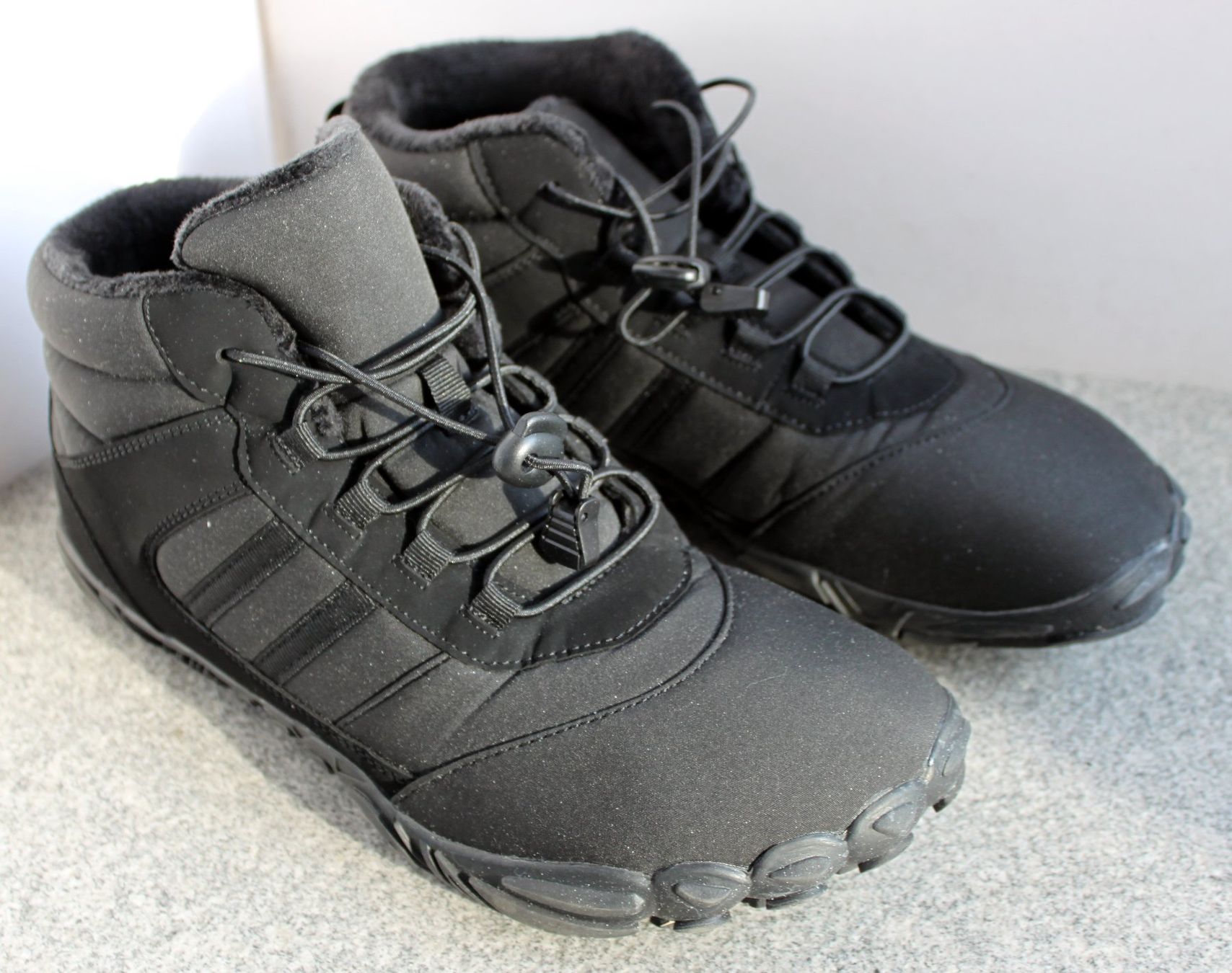 Scarpe da uomo: Winterstiefel (Herren) Grösse 43 – Usato da Fischbach-Göslikon venduto da McAlfi.FG 1