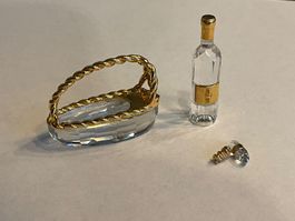 Swarovski Weinkorb mit Flasche und Korkenzieher