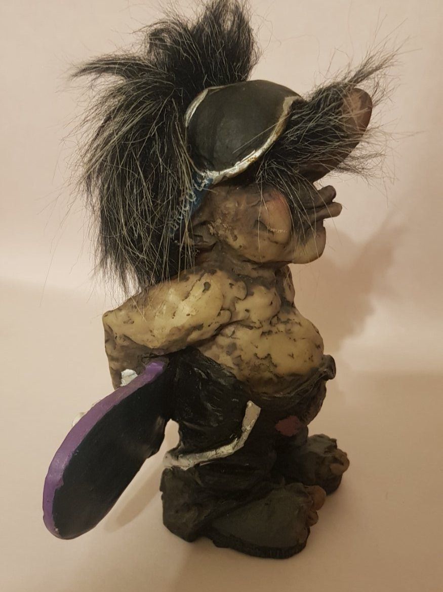 Figuren: Troll Snowboard h 10 cm max b 12 cm – Neu (gemäss Beschreibung) aus Figino von mayam63