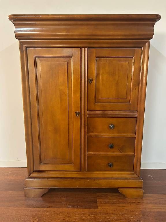 Kommoden: MEUBLE - LINGERE EN BOIS – Gebraucht aus Clarens von lollipop74