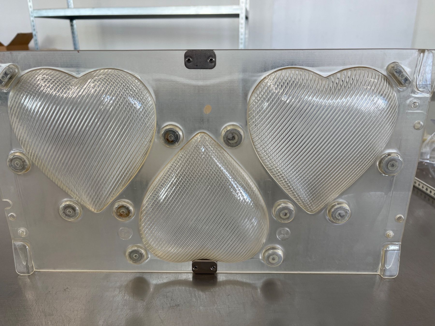 Teglie da forno: Polycarbonat Schoggihohlform Herz – Usato da Illnau venduto da flamingo007 1