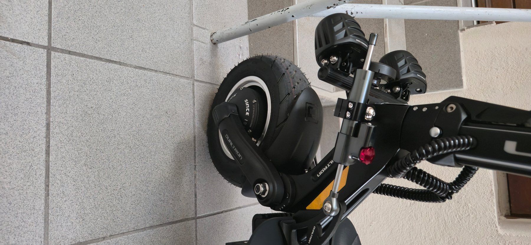Kickboard: Trotinette dualtron thunder 3 – Usato da Biel/Bienne venduto da sli_mg2b 3