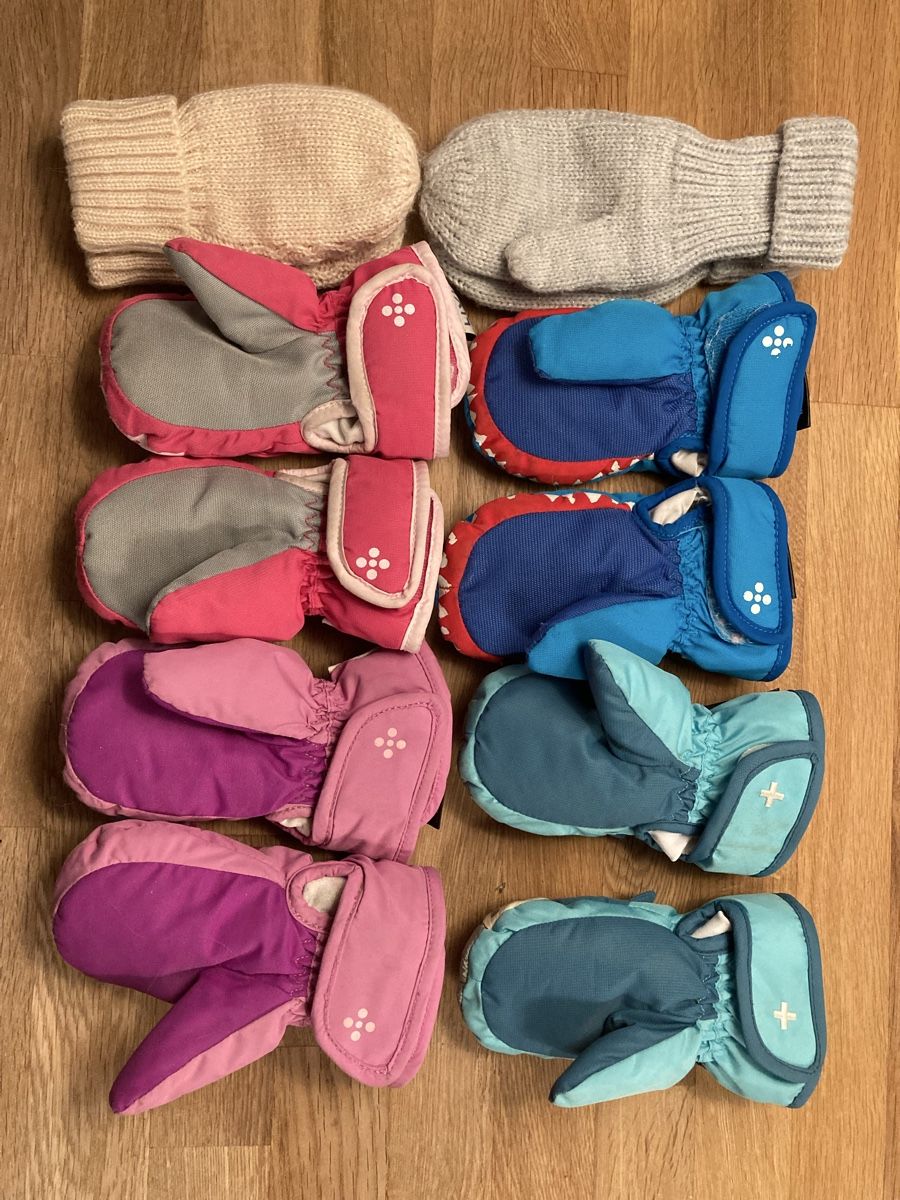 Guanti: Kinder Fäustlinge bis 3Jahre – Usato da Staad SG venduto da gab_7dr9 1