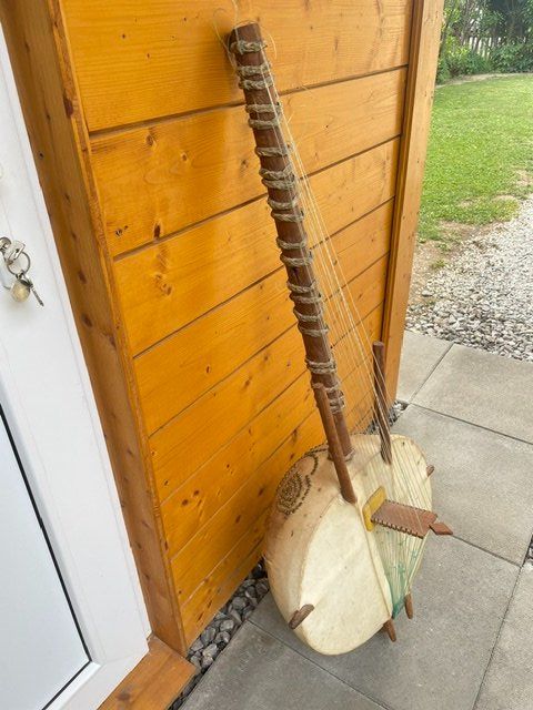 Strumenti musicali: Kora instrument de musique – Usato da Fully venduto da Peluche3