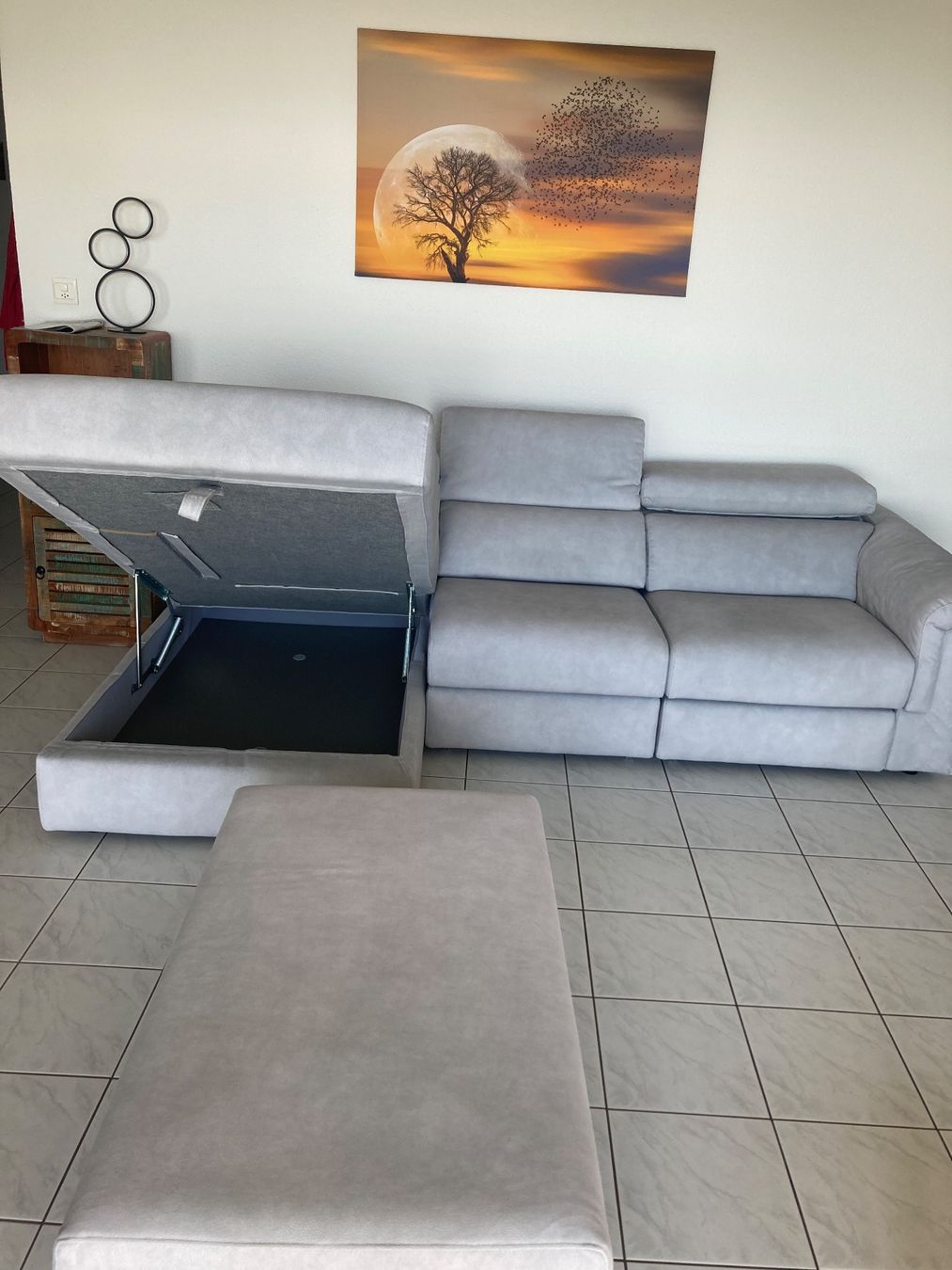 Divani: Canapé d'angle et pouf Poltron é Sofa gris – Usato da Peseux venduto da Moufflet 2