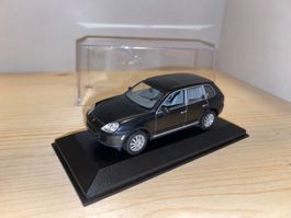 Porsche Cayenne 1/43 Minichamps