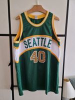 Maillot NBA custom Sonics dédicacé par SHAWN KEMP