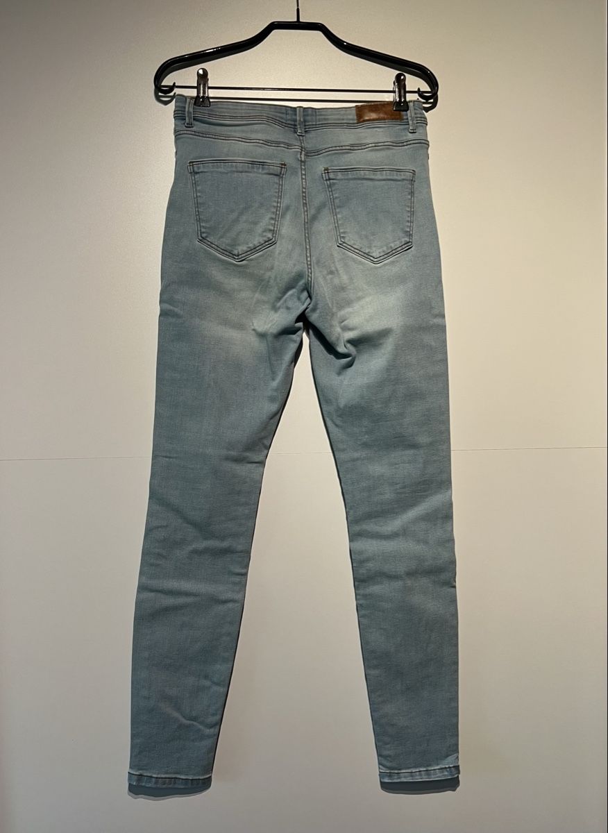 Vero Moda Jeans: Damen Jeans hellblau Grösse M/32 – Usato da Fribourg venduto da ank74 1