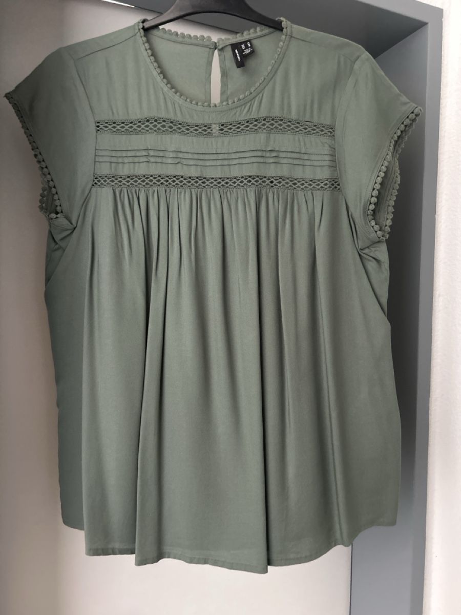 Vero Moda Blusen: Bluse von Vero Moda, Grösse M, grün – Neu (gemäss Beschreibung) aus Erlinsbach SO von hallon480