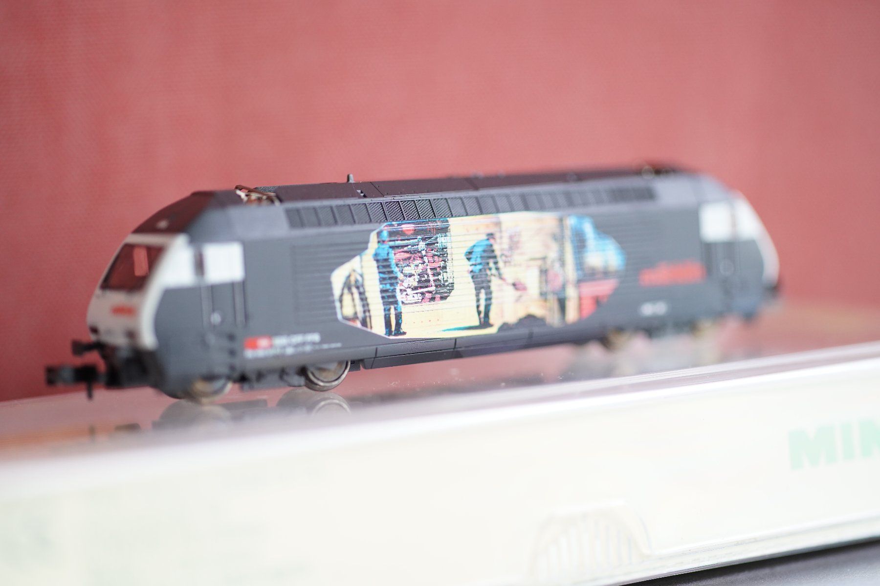Trix Modellini di ferrovie: Spur n: SBB Re 460 "Heizerlok", Minitrix 12687 – Nuovo e nell'imballaggio originale da Basel venduto da bepebuba 2