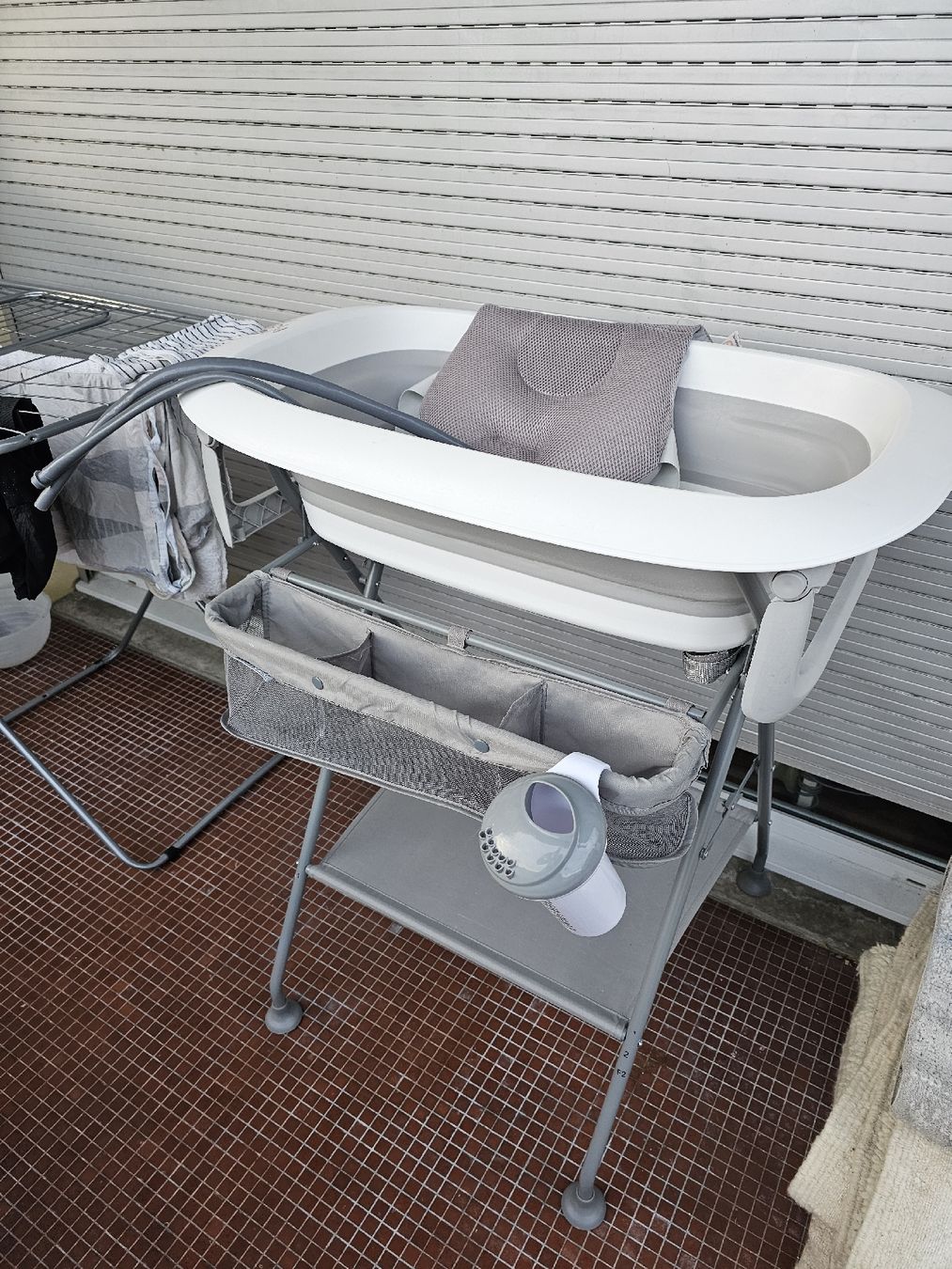 Badespass: Twistshake Baignoire kit complet – Gebraucht aus lausanne von tah27yu