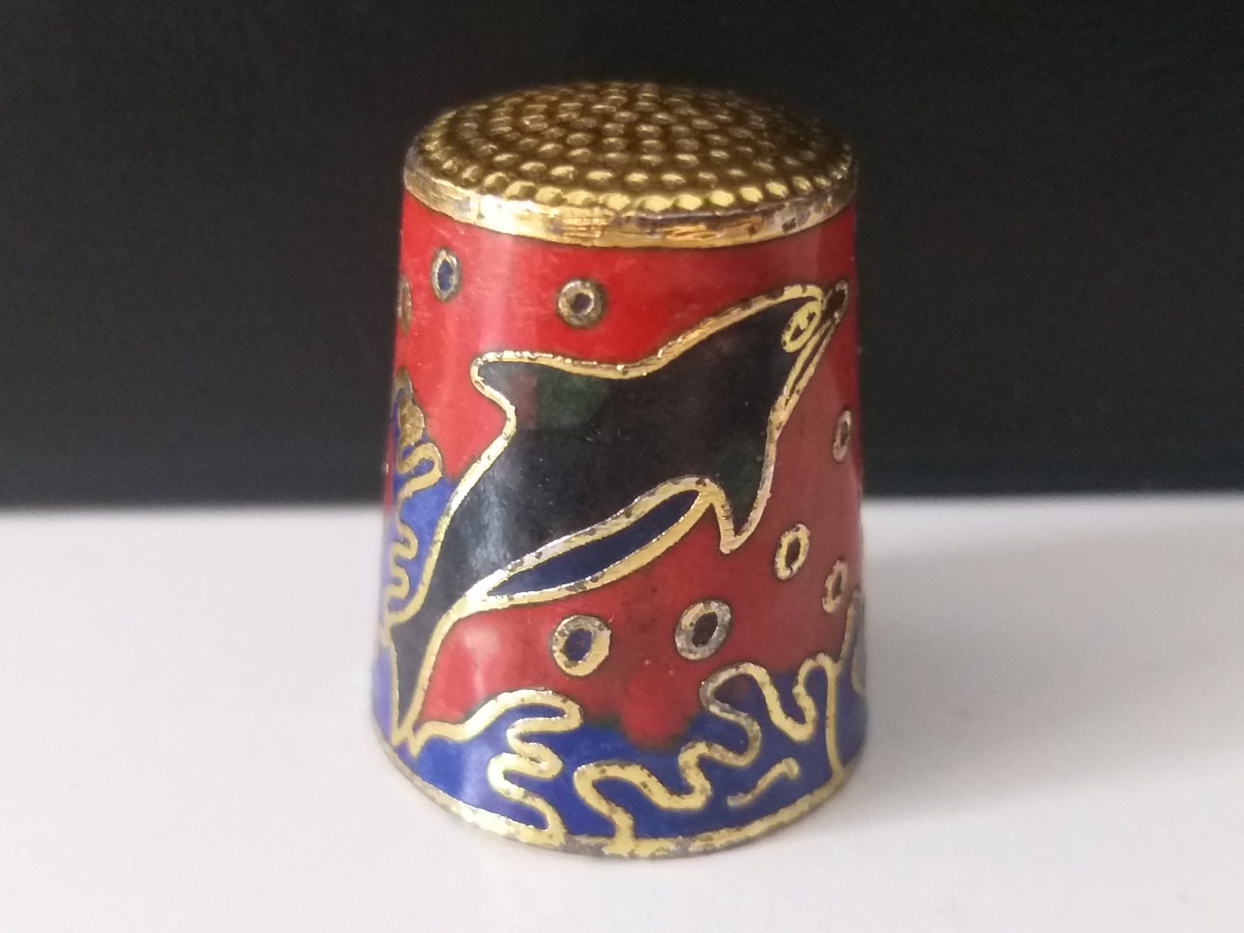 Fingerhüte: Dé à coudre dauphin cloisonné – Gebraucht aus Cossonay-Ville von Les_1001_perles 2
