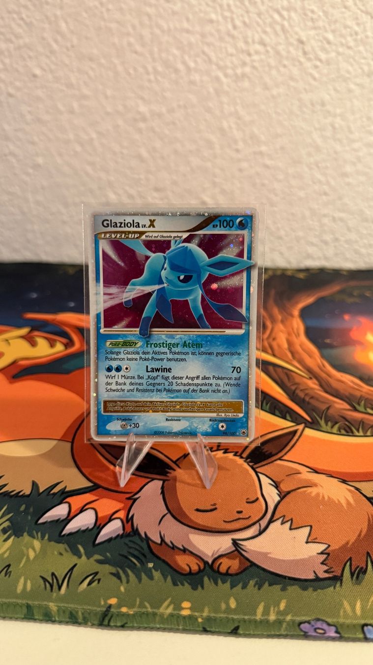 Pokémon Cartes à collectionner: Pokémon Glaceon Lv.x 98/100 DE – D'occasion à Dübendorf par Simplysimi