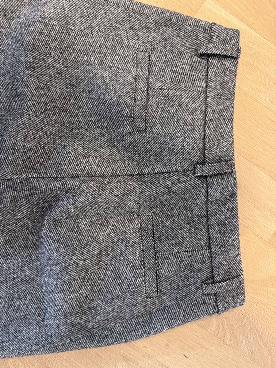 Hosen: Damen Woll-Hose Grau Muster Grösse M – Gebraucht aus Dübendorf von ClaraS. 4