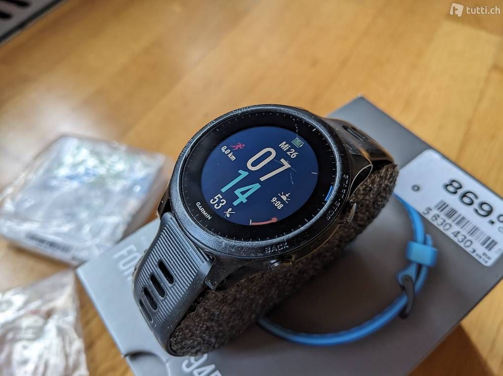 Garmin Smartwatch: Garmin Forerunner 945 Tri Bundle Gratisversand – Usato da Innertkirchen venduto da Flir 1