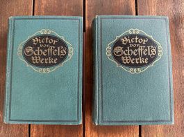 Zwei Antike Bücher; Victor von Scheffels Werke 1917