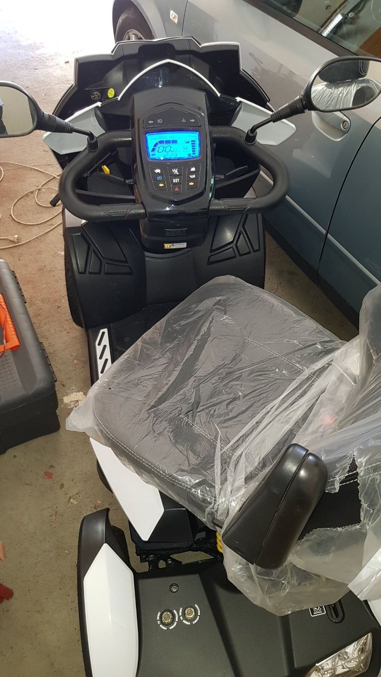 Voiturettes électriques: Scooter – D'occasion à Campocologno par Arte2108 5