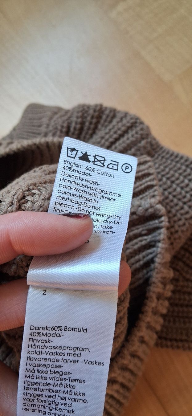 Maglioni & Felpe: marmar Pullover 104 – Usato da Zunzgen venduto da NiBe99 3