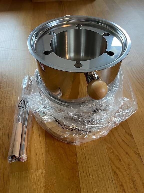 Poêles: Fondue Set – Neuf avec emballage d'origine à Zug par p.h_ 1