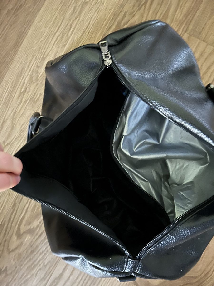Borse: DUFFEL Bag Schwarz (big) – Nuovo e nell'imballaggio originale da Zollikon venduto da gsch123 2