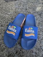 Fanta Badeschuhe / Pool Slides, Grösse 42, Neu & ungetragen!