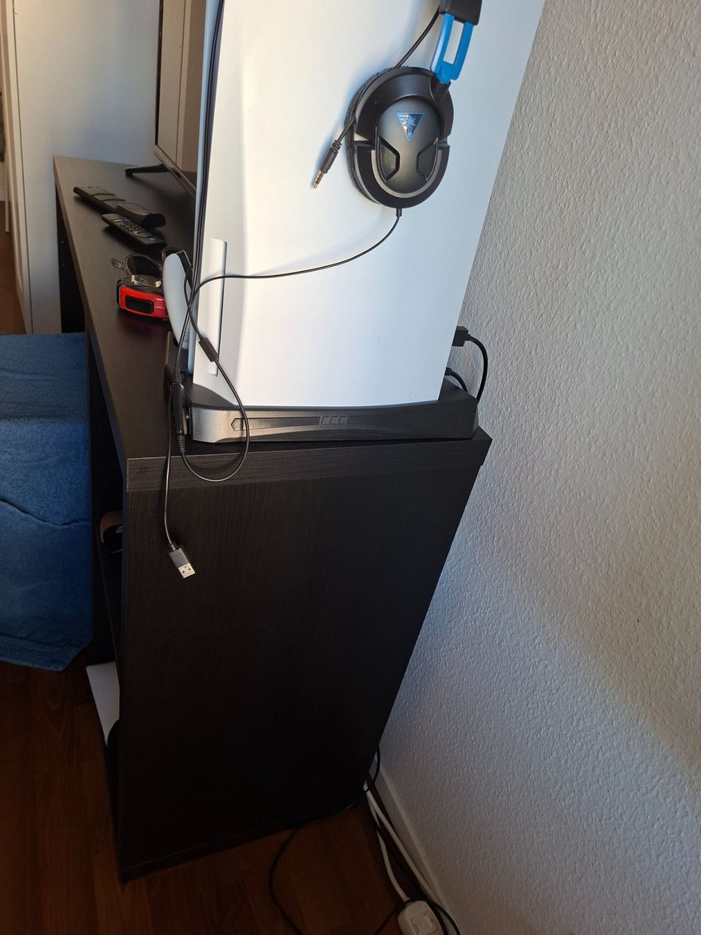 Schreibtische: Desk – Gebraucht aus Zürich von car_sbh5 1