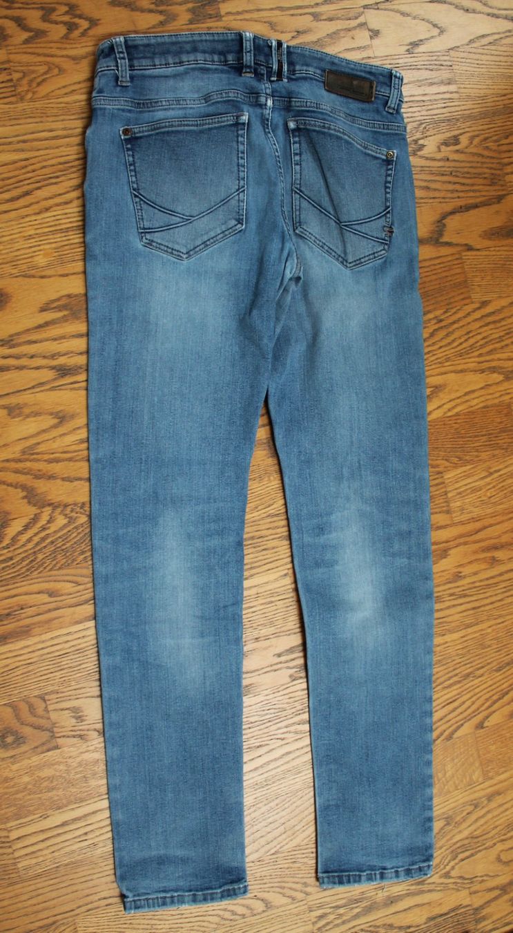 Jeans: Jeans CAMEL Style Madison – D'occasion à Hüttwilen par pinti55 2