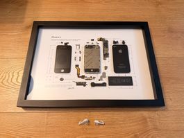  Apple iPhone 4S zerlegt gerahmt