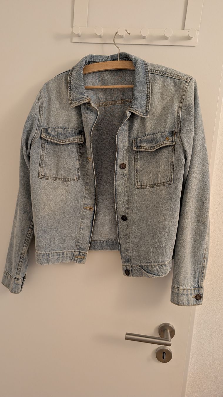 Giacche: Veste en jean – Usato da La Conversion venduto da deborah22
