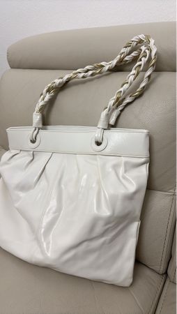 JUVENA Handtasche, weiss, mit geflochtenen Henkeln, neuw.