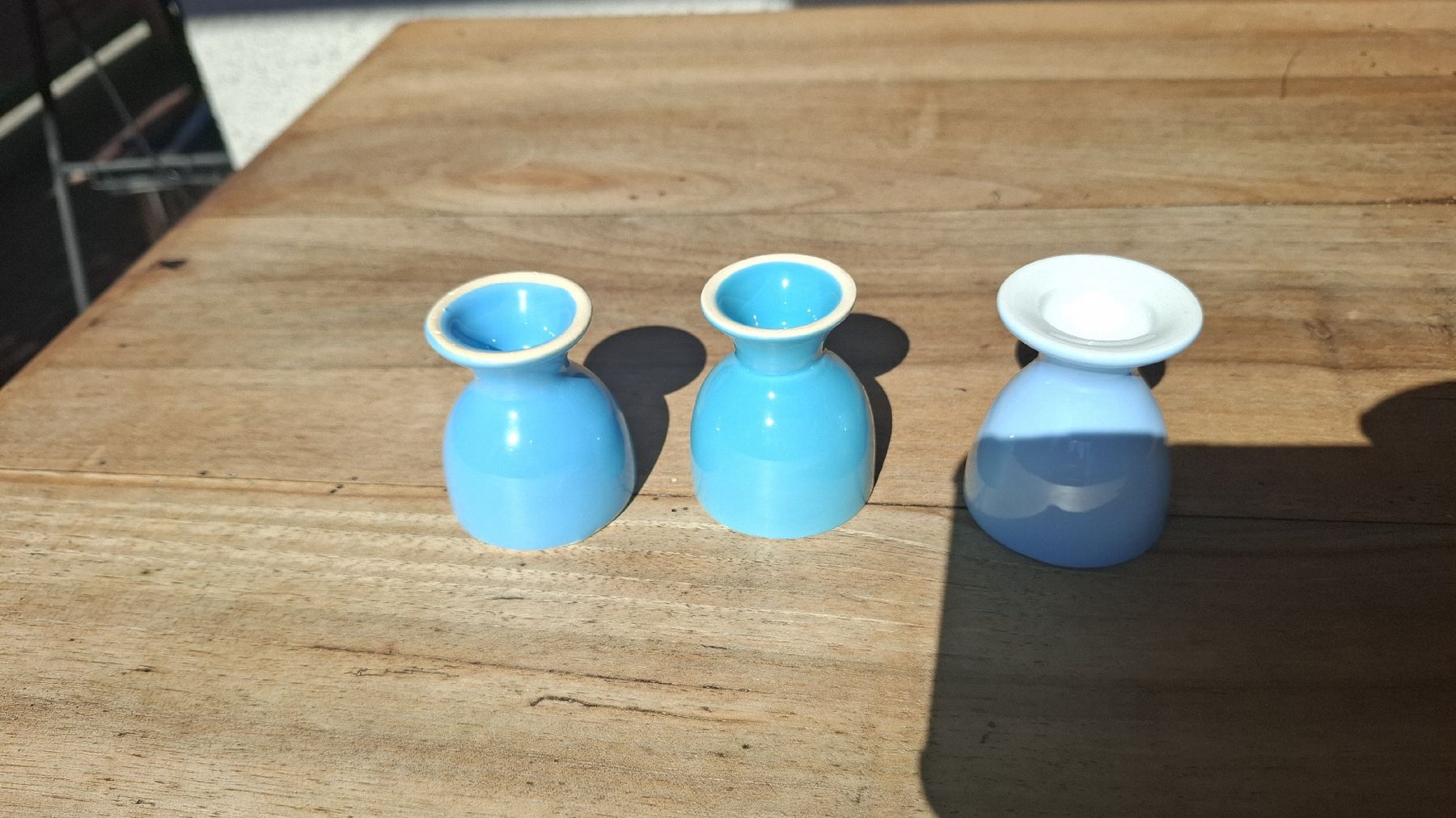 Sonstiges Geschirr: 3 Eierbecher blau – Gebraucht aus Zürich von witike 2