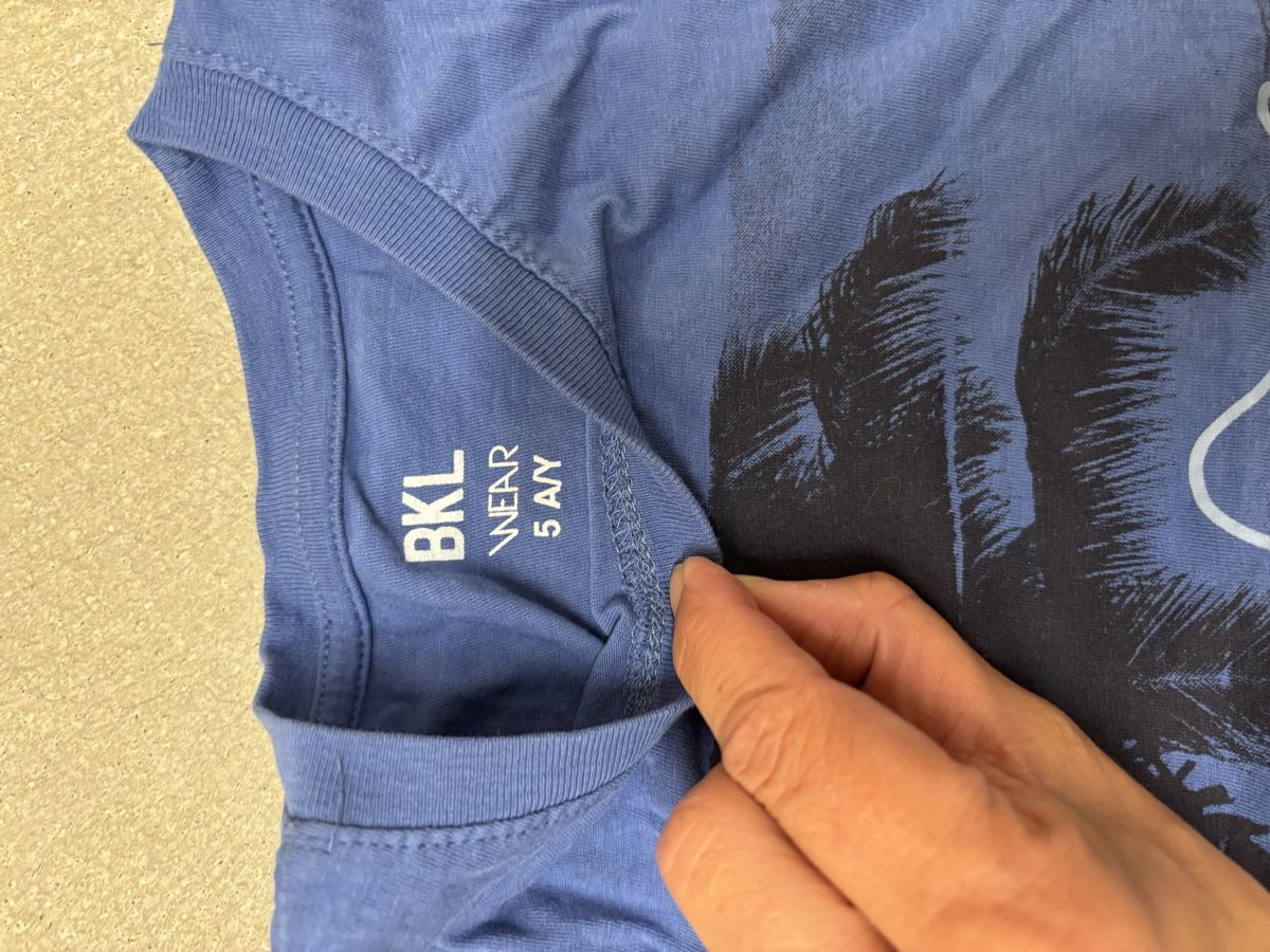 Hemden, T-Shirts & Polos: Tshirt – Gebraucht aus Itingen von jessi811 1