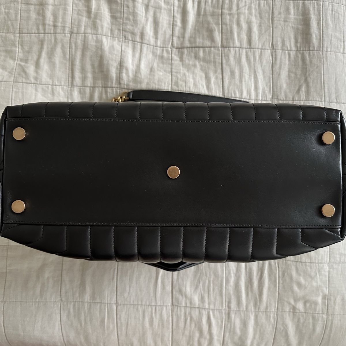 Saint Laurent Borse: YSL Loulou Bag Large – Nuovo (secondo la descrizione) da Zürich venduto da Nomase10. 2
