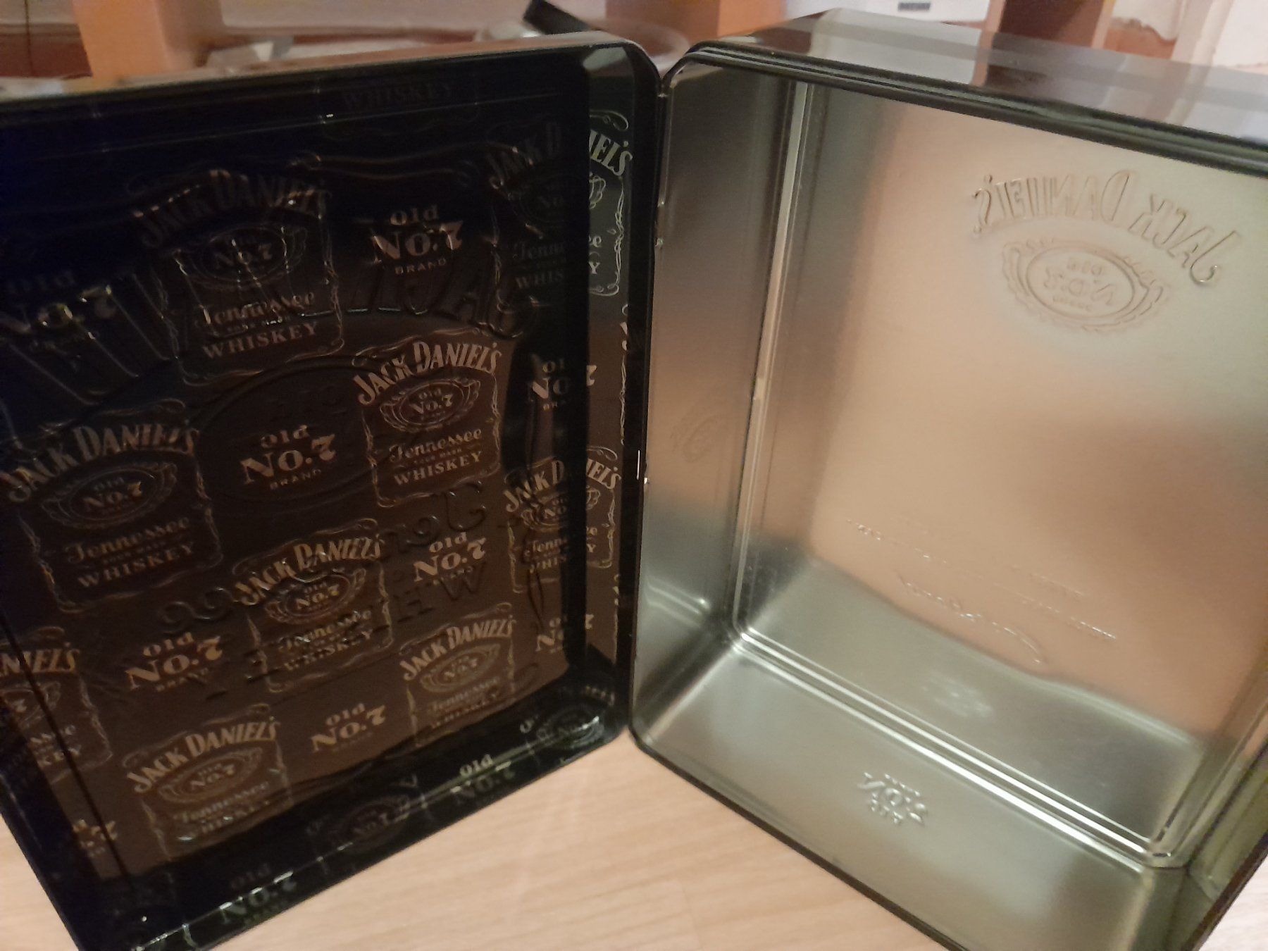 Jack Daniels Bevande alcoliche: Jack Daniels Blechdose – Usato da Lustmühle venduto da chevi03 2