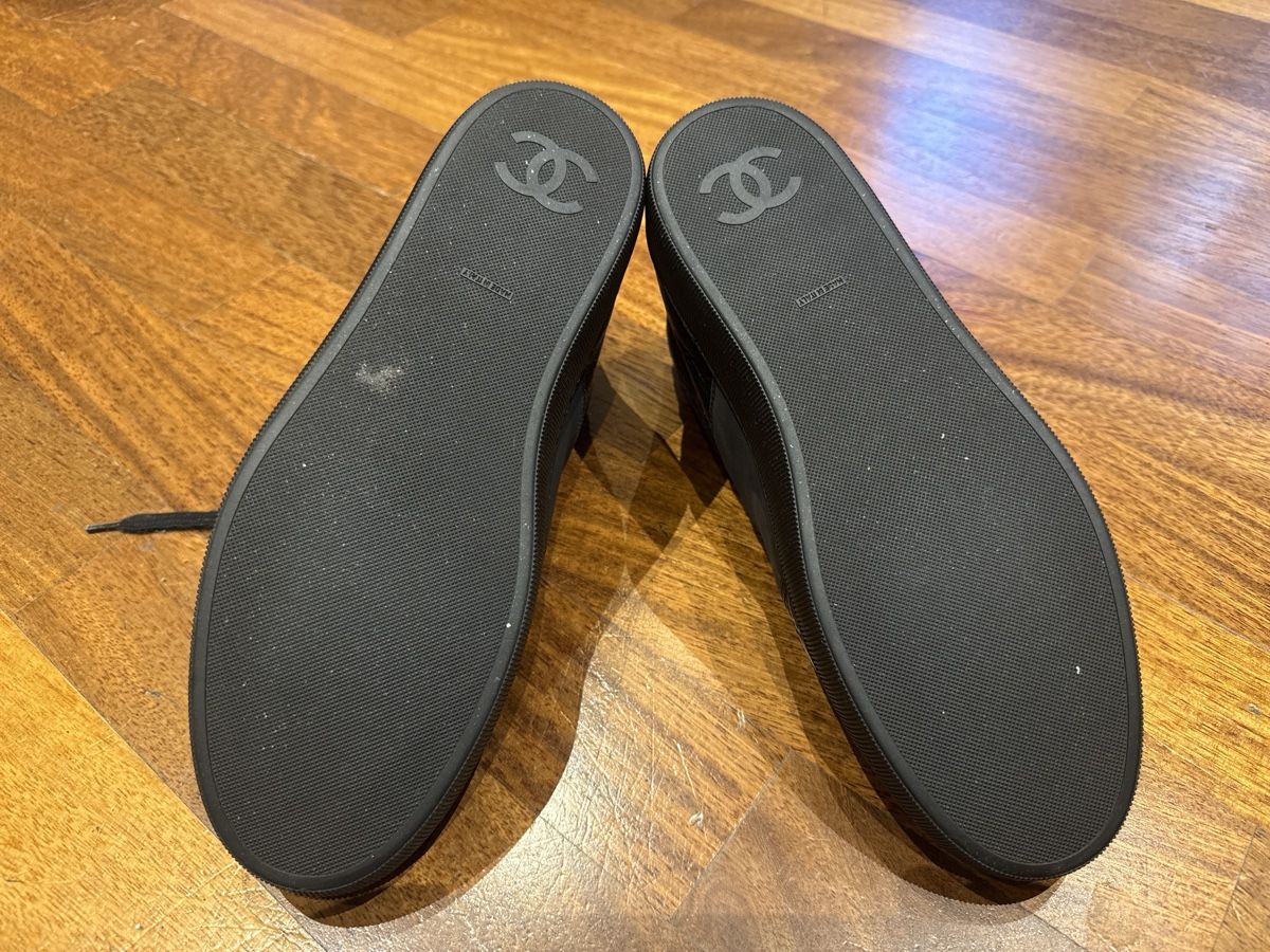 Chanel Scarpe da donna: Bottines CHANEL cuir noir taille 41  – Nuovo (secondo la descrizione) da Montreux venduto da kingfisherbeach 2