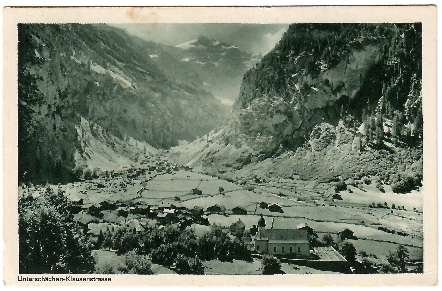 Cartoline postali: Ansichtskarte Unterschächen - Klausenstrasse – Usato da Kerns venduto da etma3