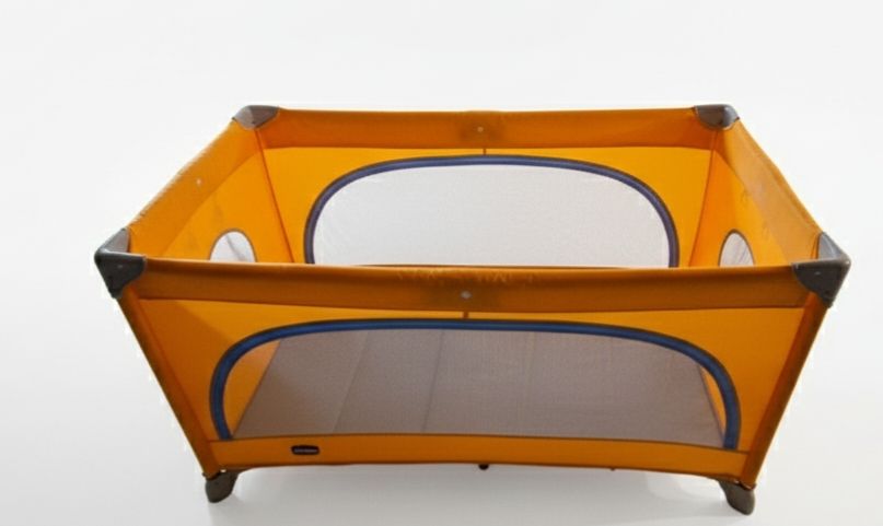 Letti: Baby-Reisebett Chicco Spring – Usato da Safnern venduto da Brionne