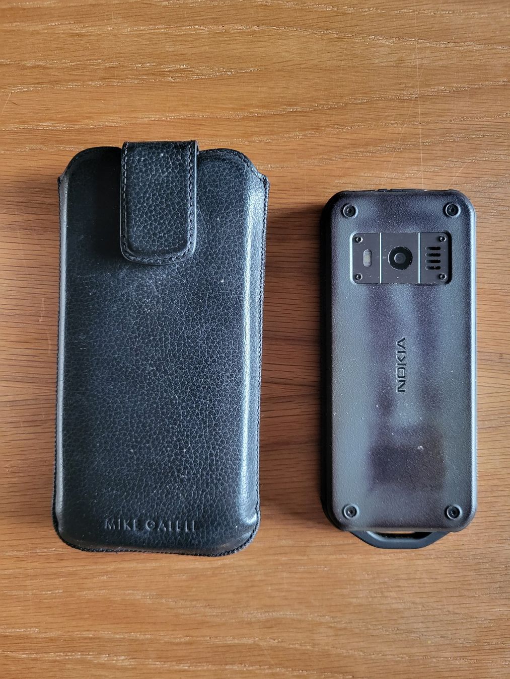 Nokia Telefoni cellulari / Smartphones: Nokia 800 Tough – Usato da Zürich venduto da hirondella 3
