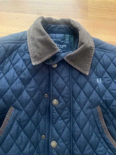 Jacken: HACKETT Navy Quilted Padded Jacket. Grösse 11-12 Jahre – Gebraucht aus Zürich von lilizurich 1