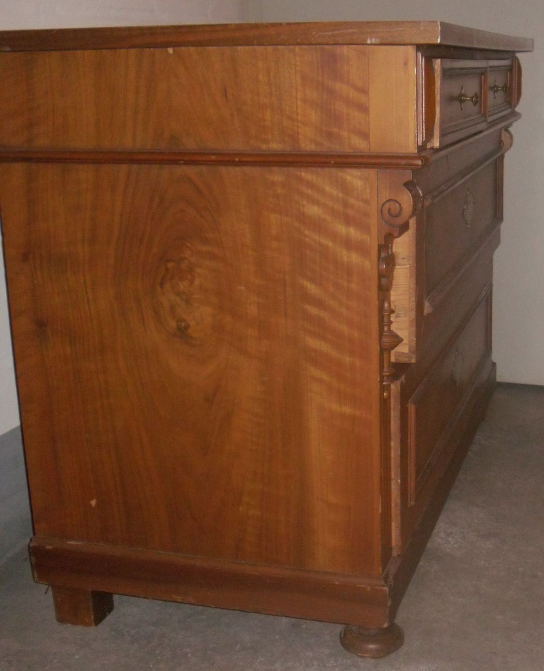 Cassettiere: Louis Philippe kommode – Usato da Basel venduto da Dawid1713 1